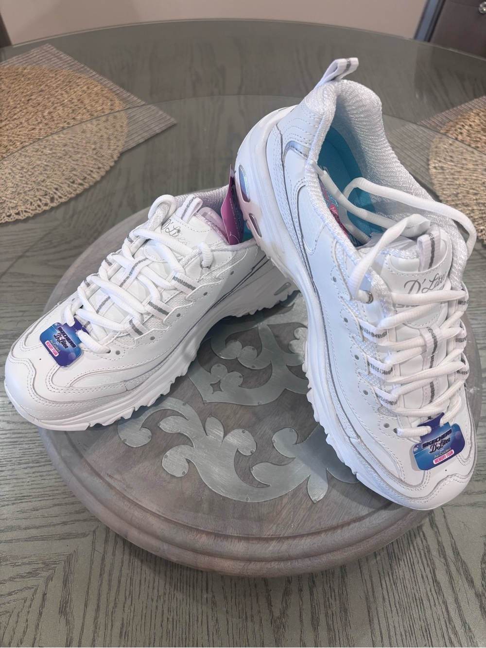 White Sketchers with air cooled memory foam